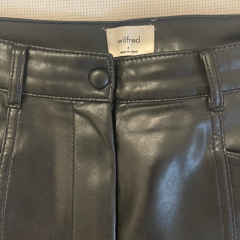 Aritzia Wilfred Rebel Pants Size 4